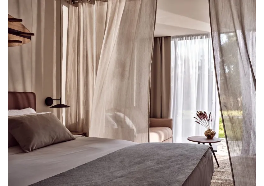 Domes Aulus Zante Autograph Collection 5*-82