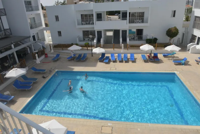 Sweet Memories Hotel Apartments 3*-17