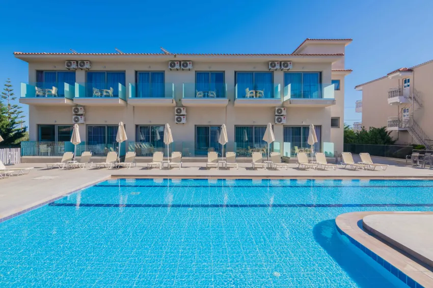 Karras Grande Resort 4*-6