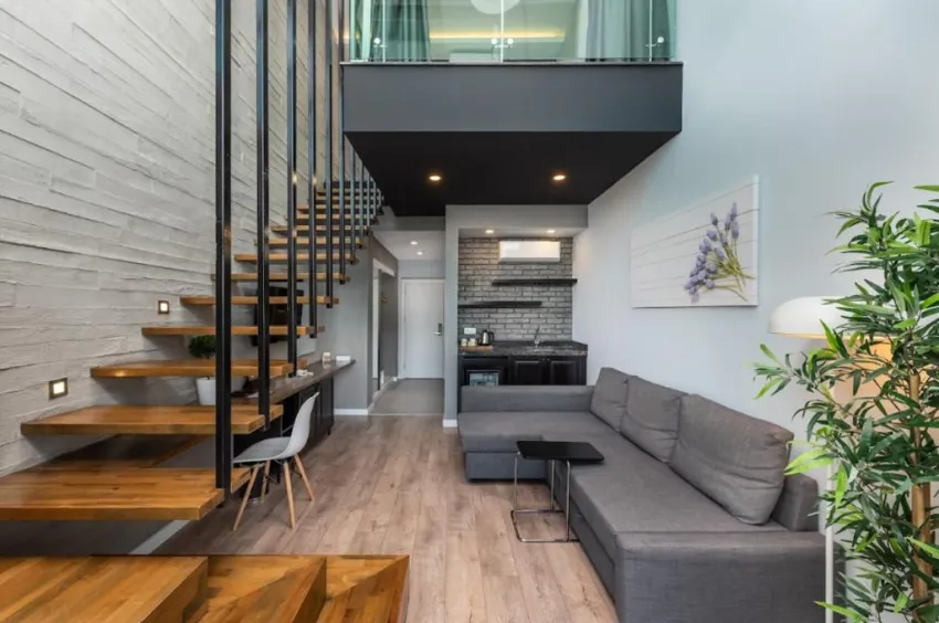 WHITE CITY BEACH (ADULTS ONLY 16+)  5*-11