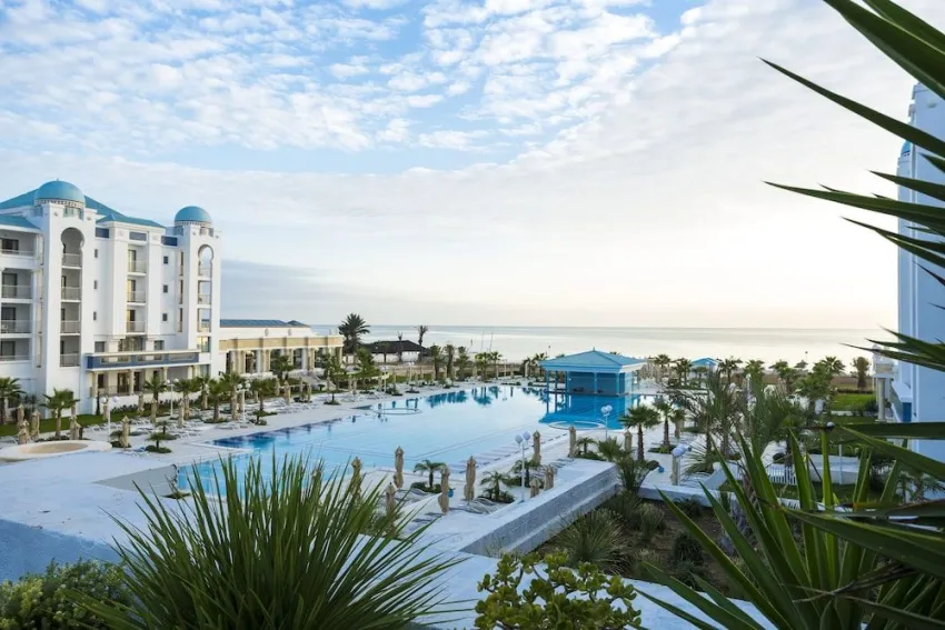 Concorde Green Park 5*-30