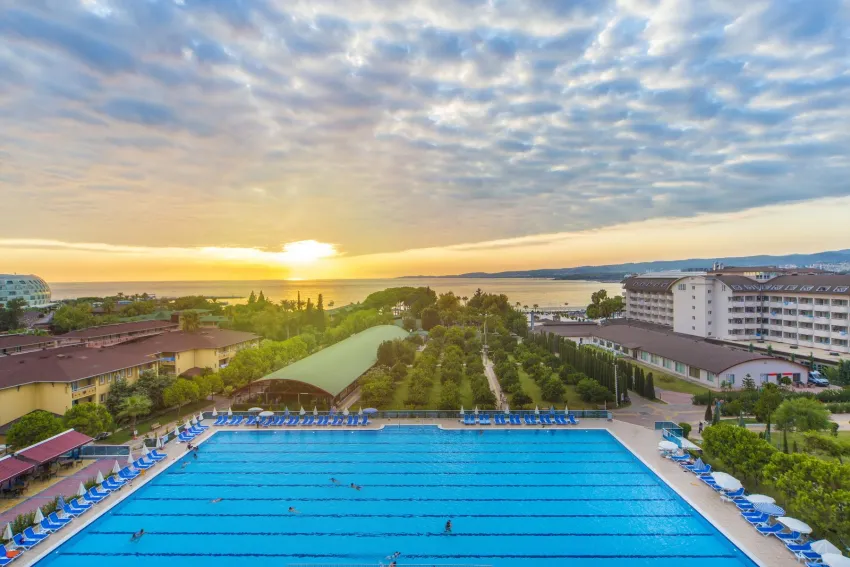 Lonicera Resort & Spa Hotel 5*-5