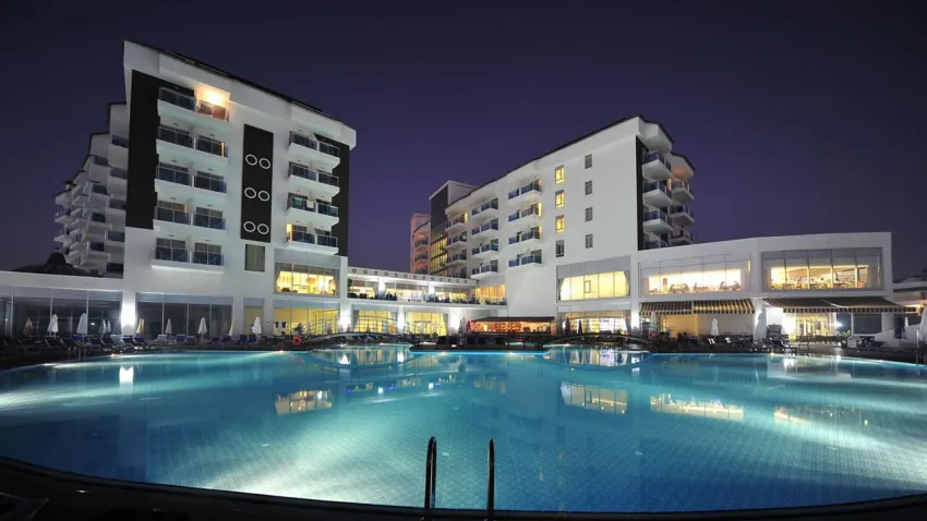 CENGER BEACH RESORT & SPA  5*-1