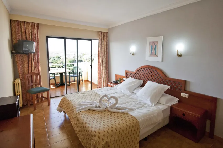 Playa Blanca Hotel 2*-8