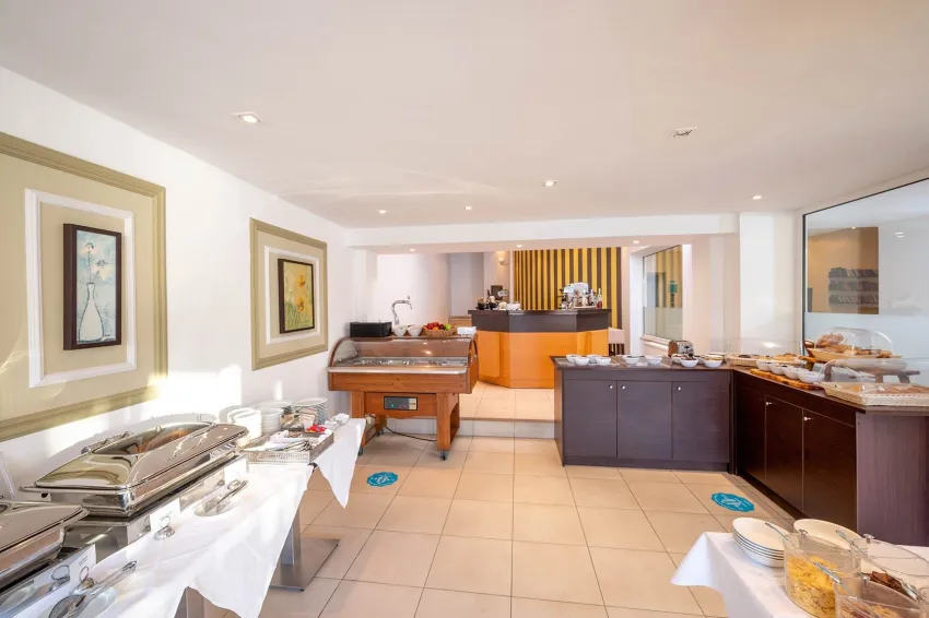 Kitro Beach Hotel (Adults Only 16+) 3*-17