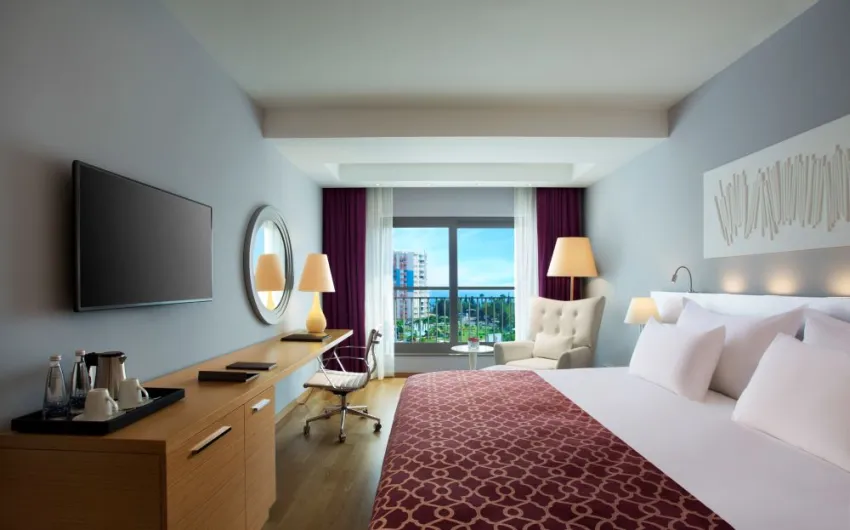 AKRA V HOTEL  4*-6