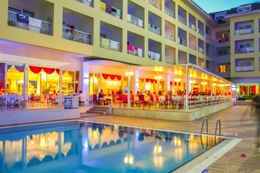 Pine House Hotel 4*-4