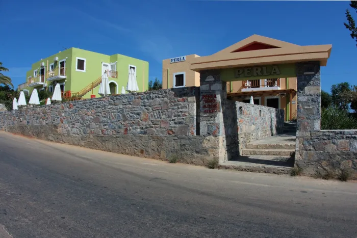 Perla Apartments 3* - Agia pelagia - Grecia