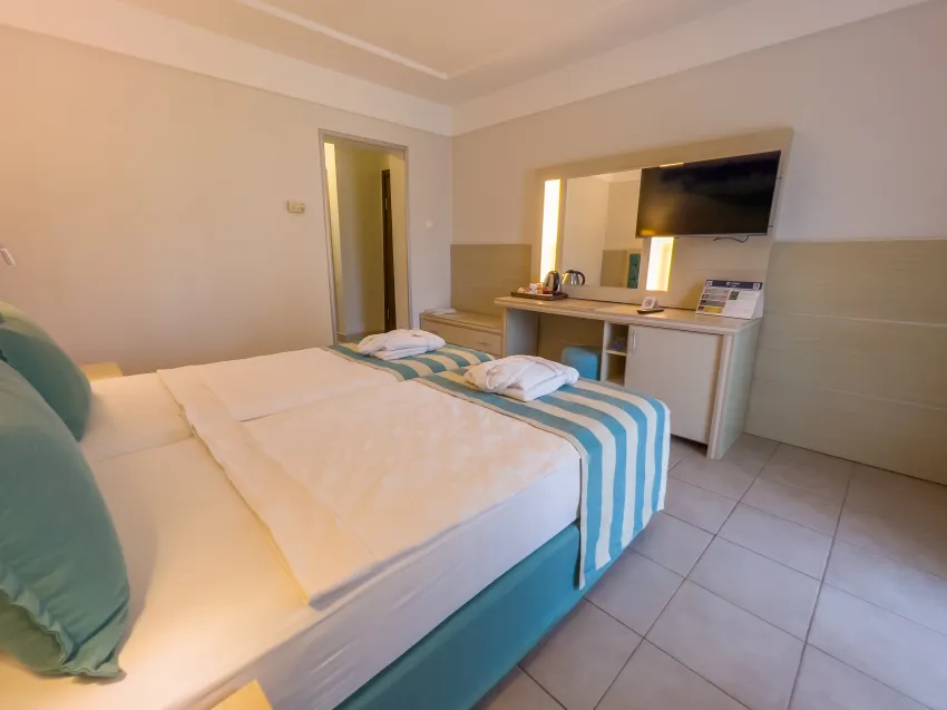 TUI Aqi Hydros Club 5*-12