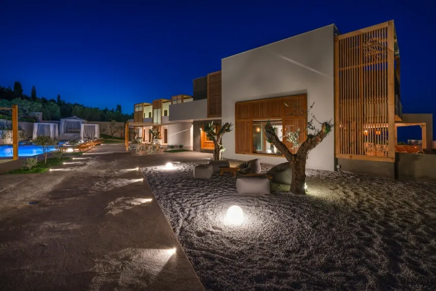 Zante Maris Suites 5*-8