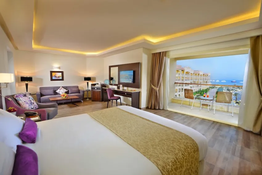 Pickalbatros White Beach Resort 5*-150
