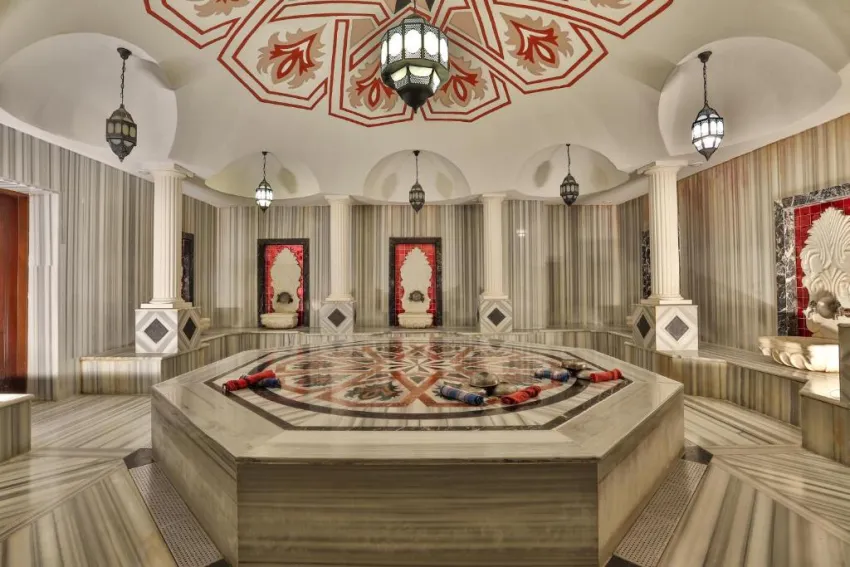 CRYSTAL WATERWORLD RESORT & SPA  5*-18