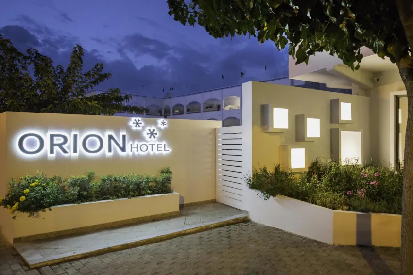 Orion Hotel 3*-6