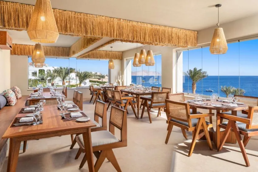 DOUBLETREE BY HILTON SHARM BAY RESORT BEACH SIDE  4*-32