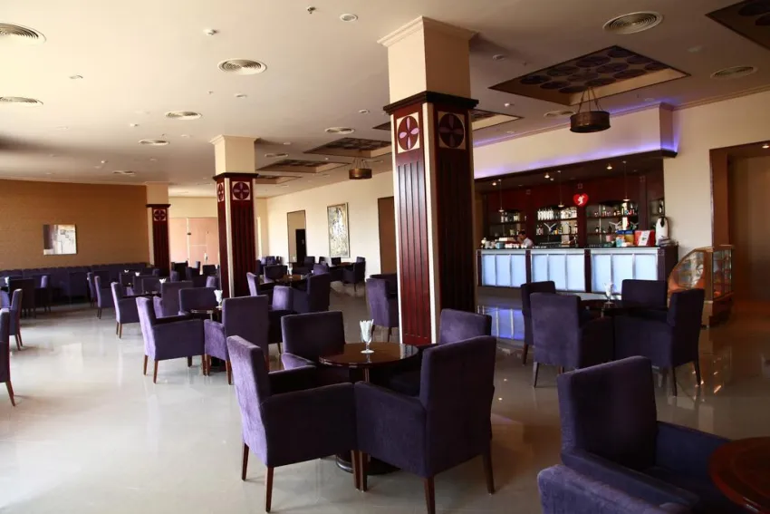 STELLA GARDEN MAKADI  4*-7