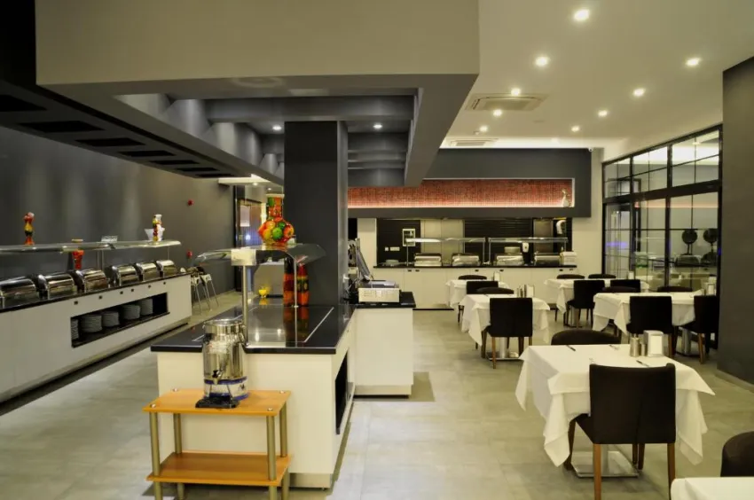 GREEN GARDEN SUITES HOTEL  4*-30