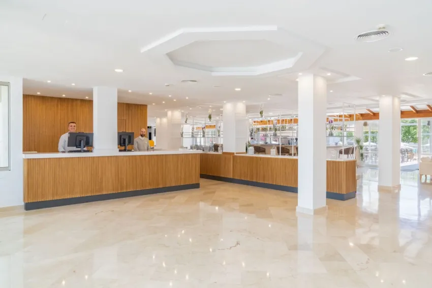 Caprice Isabel Aparthotel 3*-3