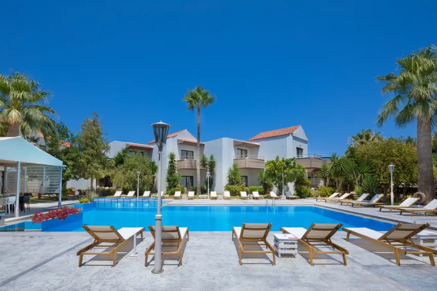Nireas Hotel 2*-3