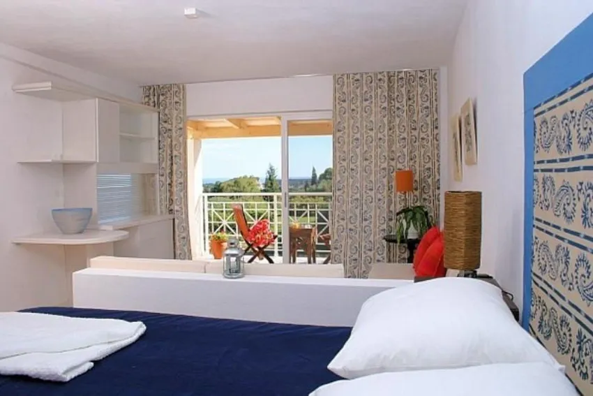 Gerakas Belvedere Hotel & Spa 4*-7