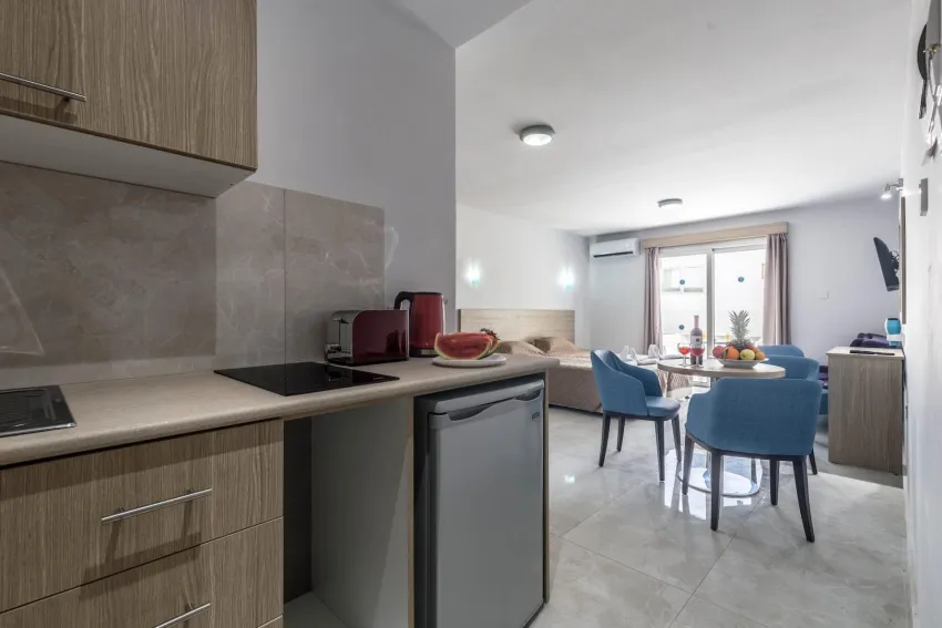 Paul Marie Hotel Apartments 1*-18