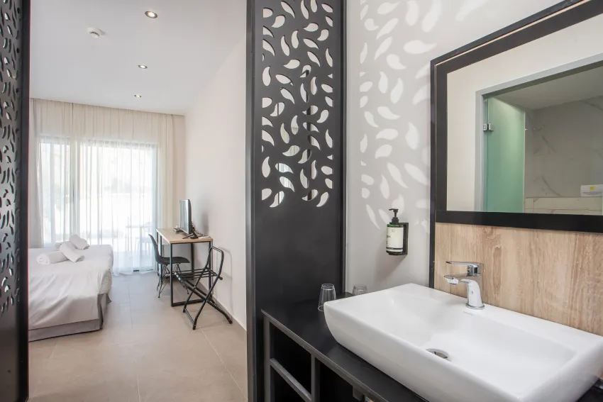 Aiora Aqua Resort 3*-25