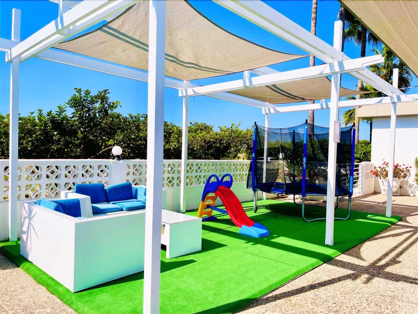 Sveltos Hotel 3*-103