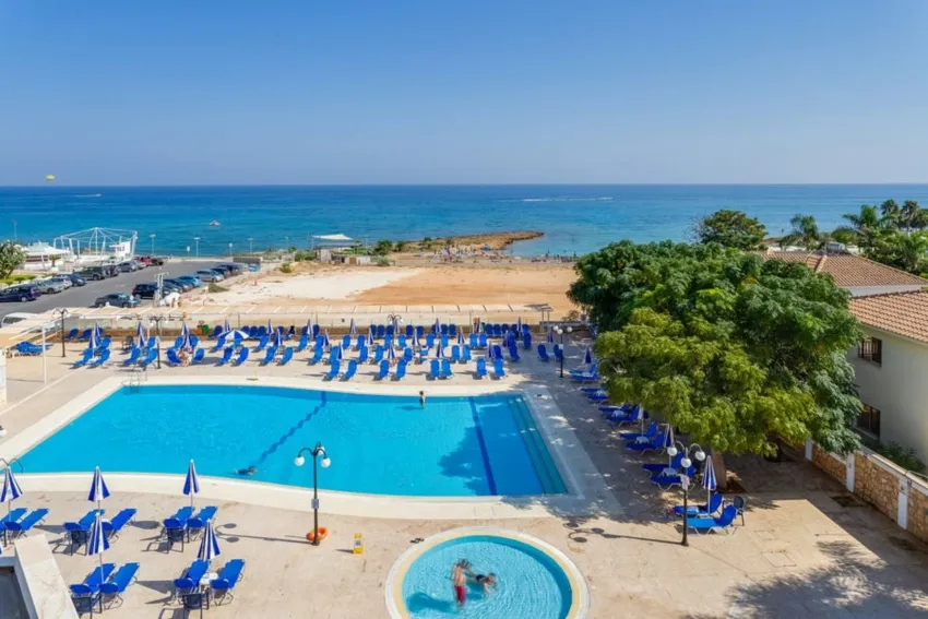 Tetyk Hotel & Suites 3*-10