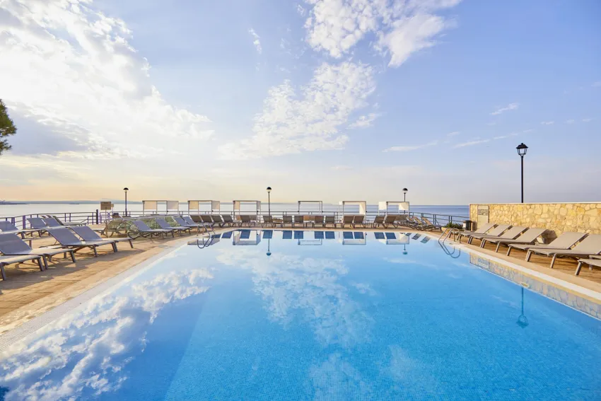 Barceló Illetas Albatros - Adults Only 4*-4