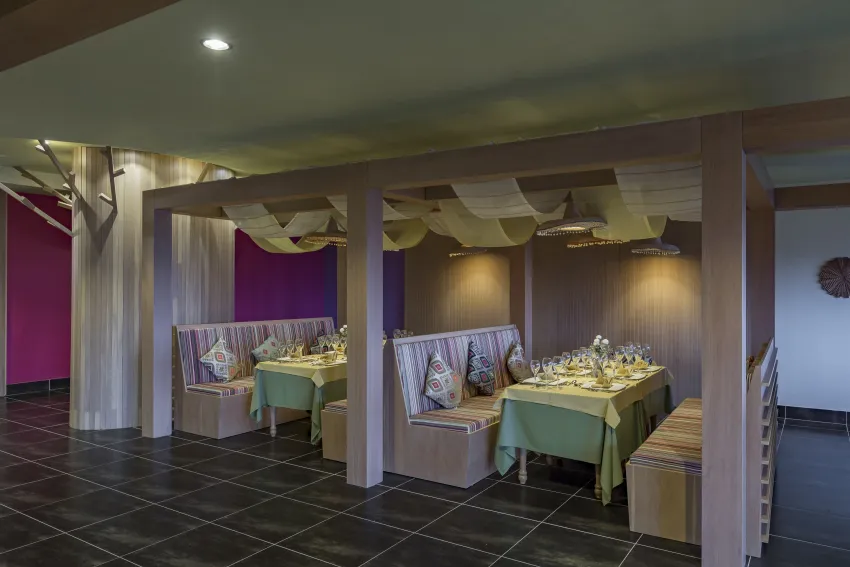 Royal Taj Mahal 5*-64