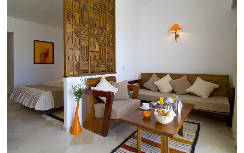 THE ORANGERS BEACH RESORT & BUNGALOW  4*-14