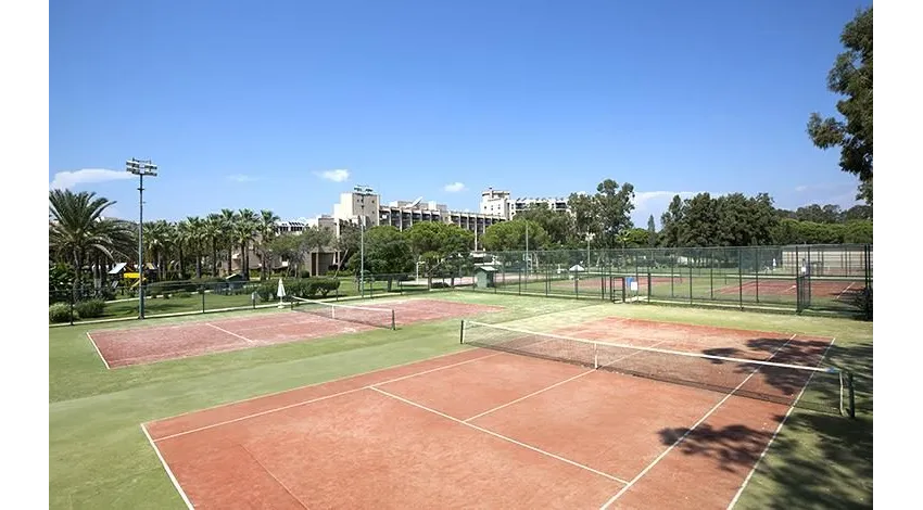 CRYSTAL TAT BEACH GOLF RESORT & SPA  5*-29