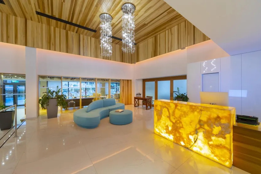 Anemi Hotel & Suites 4*-5