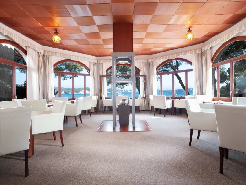 Cala Fornells Hotel 4*-10