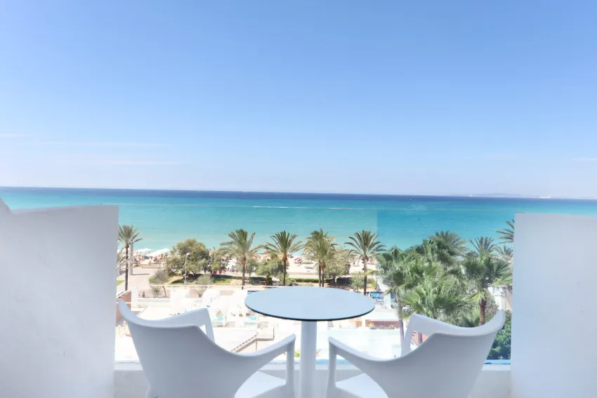 Iberostar Waves Bahía de Palma 4*-6