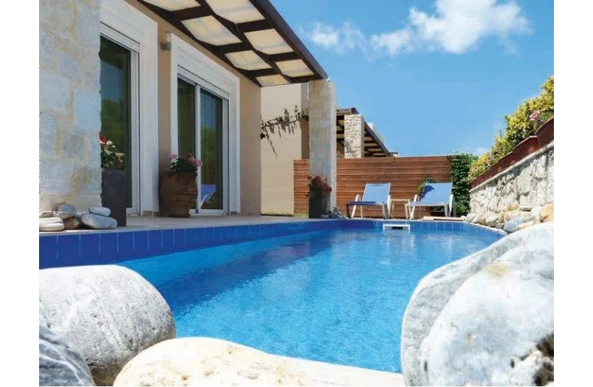 Azure Beach Villas 4*-8