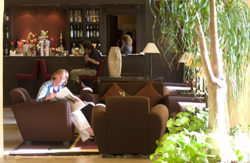 ALHAMBRA THALASSO  5*-4