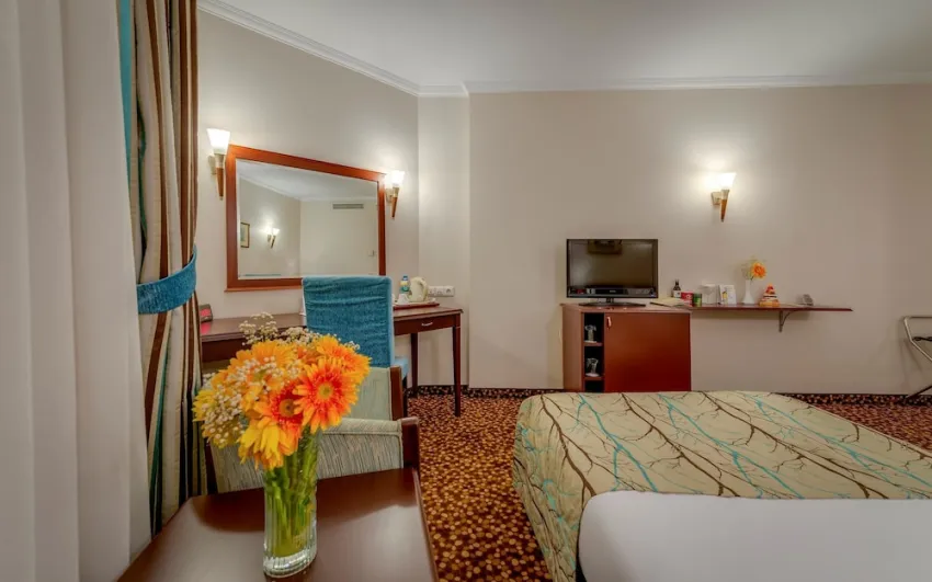 Best Western Plus Khan 4*-30