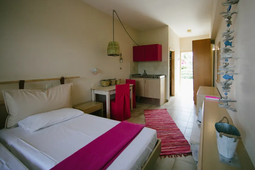 Gorgona Studios 3*-3