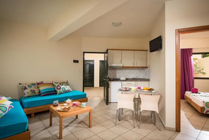 Kristalli Hotel Apartments 3*-23