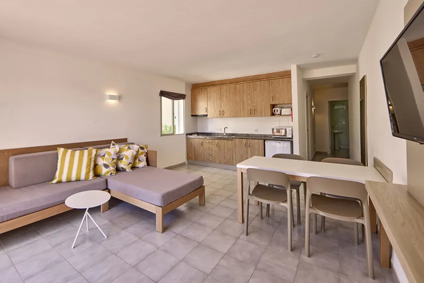 Vista Club Apartments -6