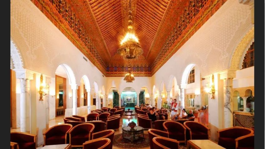 RIVIERA HOTEL 4*-8