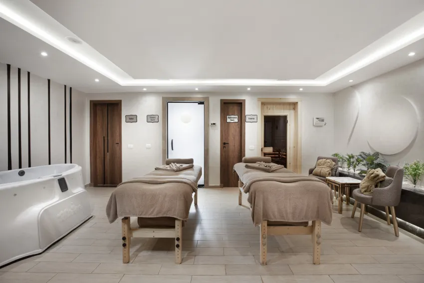 The V Luxury Resort 5*-97