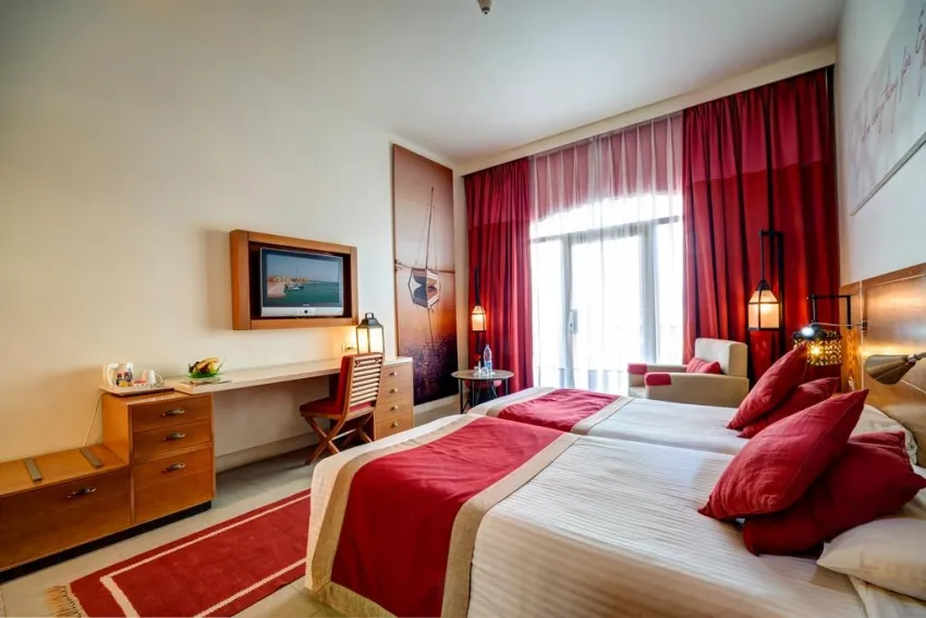 CLUB PARADISO HOTEL & RESORT  5*-6