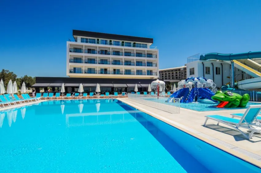 LONICERA WEST HOTEL  4*-28