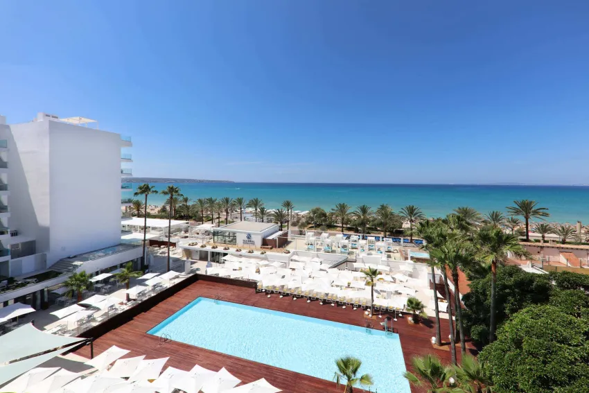 Iberostar Waves Bahía de Palma 4*-3