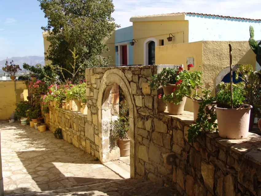 Arolithos Traditional Cretan Village 4*-10