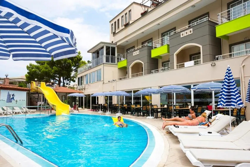 RICH MELISSA HOTEL  4*-7