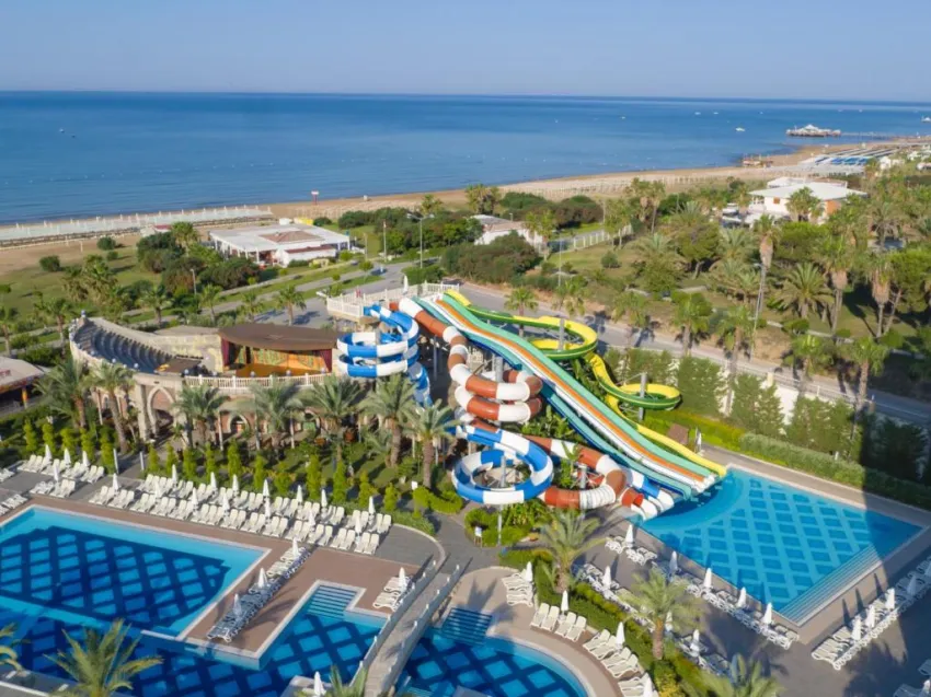 ROYAL ALHAMBRA PALACE  5*-10