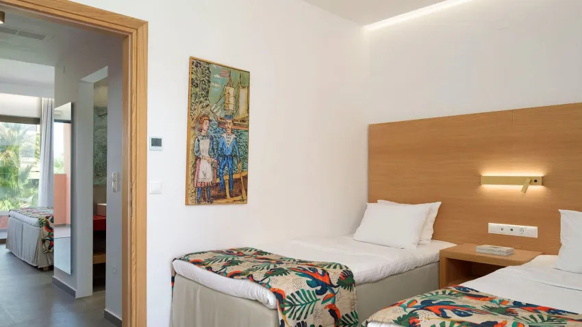 High Beach Resort 5*-8