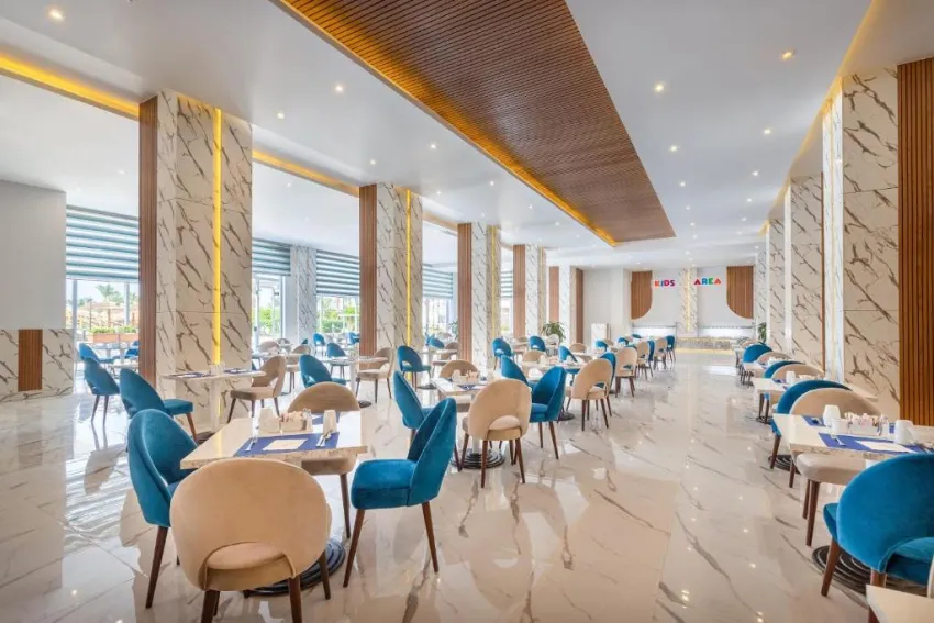 LONG BEACH RESORT  4*-68